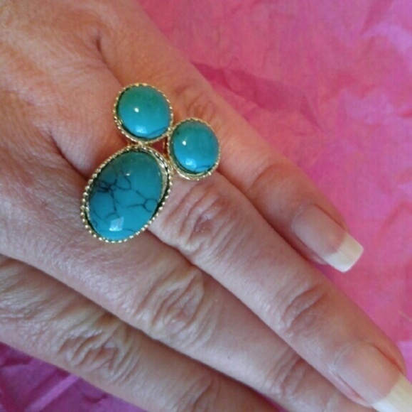 T&J Designs-NWT Turquoise Trio Ring - Picture 3 of 3